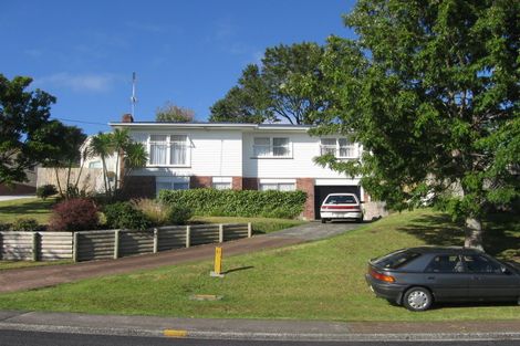 Photo of property in 19 Weldene Avenue, Glenfield, Auckland, 0629
