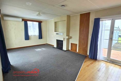 Photo of property in 25 Paterson Street, Pahiatua, 4910