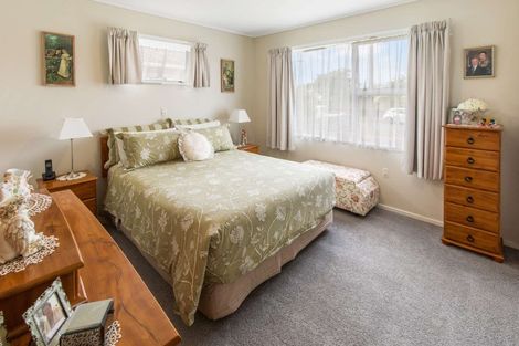 Photo of property in 45 Sutherland Crescent, Westbrook, Palmerston North, 4412