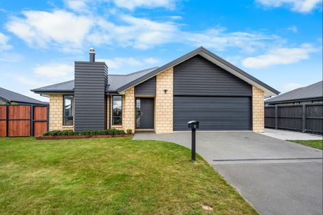 Photo of property in 8 Sandhurst Drive, Rolleston, 7615