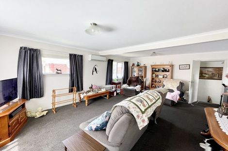 Photo of property in 19 Balmoral Street, Oamaru North, Oamaru, 9400