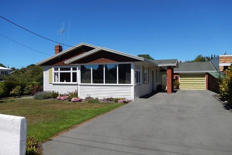 Photo of property in 114 Perth Street, Holmes Hill, Oamaru, 9401