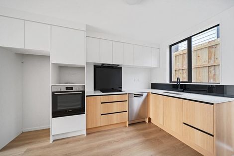 Photo of property in 5/17 Sunnyfield Crescent, Glenfield, Auckland, 0629