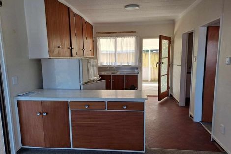 Photo of property in 3 Queen Street, Aramoho, Whanganui, 4500