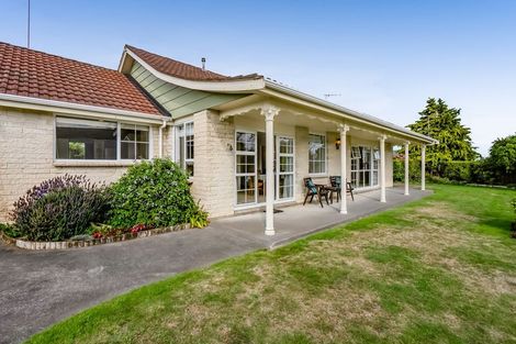 Photo of property in 13 Quin Crescent, Hawera, 4610