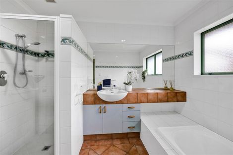 Photo of property in 21 Kingsford Street, Bell Block, New Plymouth, 4312