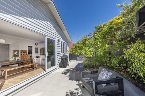 Photo of property in 8 Plymouth Street, Karori, Wellington, 6012