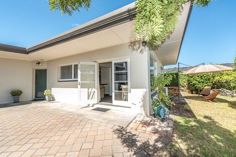 Photo of property in 4 Bristow Street, Saint Johns Hill, Whanganui, 4501