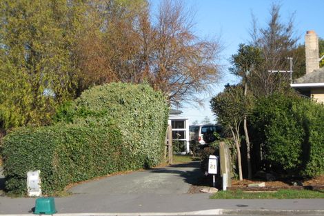 Photo of property in 21 Roswell Place, Islington, Christchurch, 8042