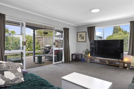 Photo of property in 11 Te Hatepe Avenue, Taupo, 3330