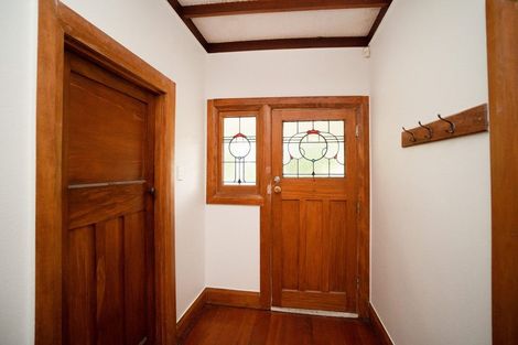 Photo of property in 41 Burns Avenue, Takaro, Palmerston North, 4412