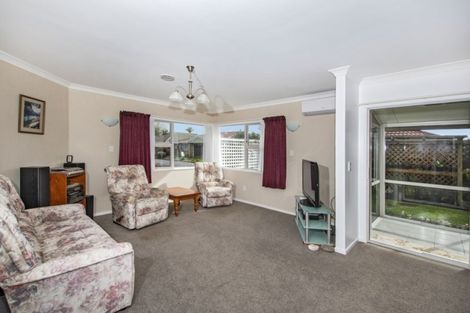 Photo of property in 2 Wordsworth Place, Kensington, Whangarei, 0112