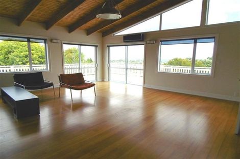 Photo of property in 116 Arran Road, Browns Bay, Auckland, 0630