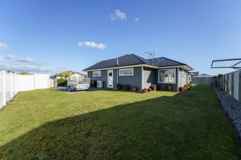 Photo of property in 2 Beachvale Drive, Kaiapoi, 7630