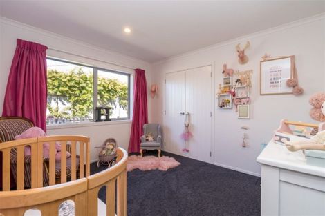 Photo of property in 14 Kura Place, Mosgiel, 9024