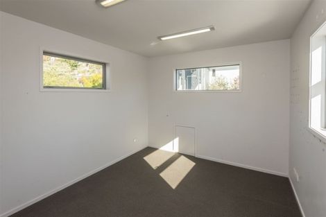 Photo of property in 5 Maurice Knowles Lane, Cashmere, Christchurch, 8022