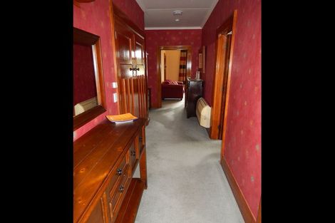 Photo of property in 114 Perth Street, Holmes Hill, Oamaru, 9401