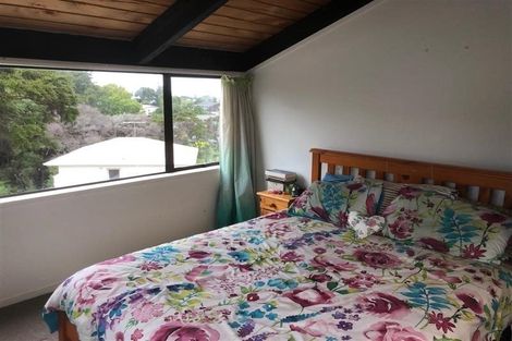 Photo of property in 22 Shadon Place, Stanmore Bay, Whangaparaoa, 0932