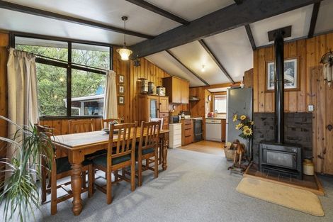 Photo of property in 9a Heretaunga Square, Silverstream, Upper Hutt, 5019