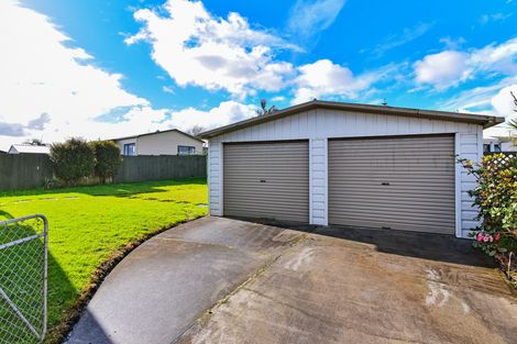 Photo of property in 84 Sykes Road, Weymouth, Auckland, 2103