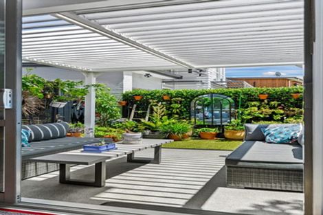 Photo of property in 30 Grey Warbler Road, Hobsonville, Auckland, 0616