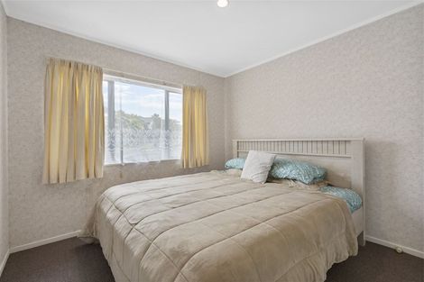 Photo of property in 1 Bougainvillaea Terrace, Goodwood Heights, Auckland, 2105