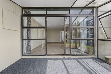 Photo of property in 415 Carrington Street, Upper Vogeltown, New Plymouth, 4310