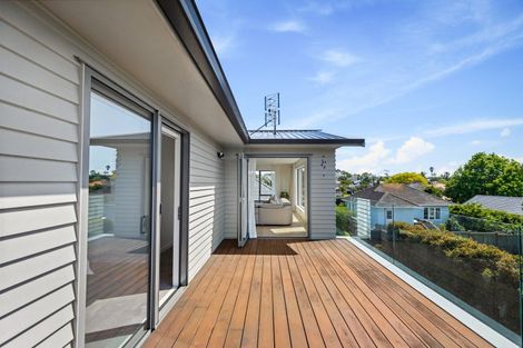 Photo of property in 23a Achilles Crescent, Narrow Neck, Auckland, 0624