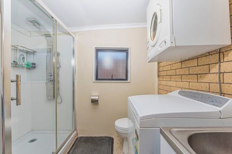 Photo of property in 111 Pooks Road, Ranui, Auckland, 0612