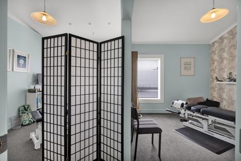 Photo of property in 77 Eliot Street, New Plymouth, 4310