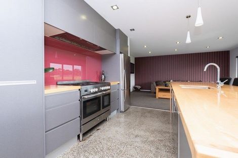 Photo of property in 60 Monmouth Road, Pembroke, Stratford, 4394