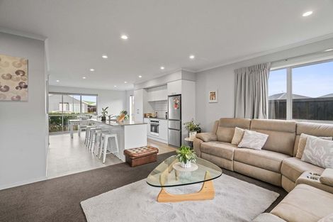 Photo of property in 52 Tippet Crescent, Wigram, Christchurch, 8025