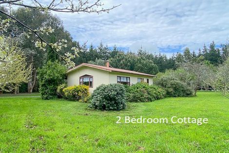 Photo of property in 265 No 1 Line, Tauwharenikau, Featherston, 5771