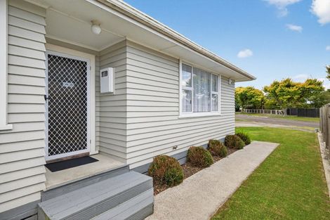 Photo of property in 28 Birmingham Street, Takaro, Palmerston North, 4412