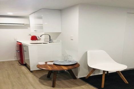 Photo of property in 6 Curletts Road, Sockburn, Christchurch, 8042