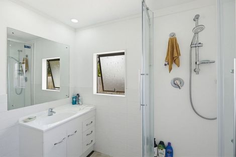 Photo of property in 2/1 Glengarry Place, Hilltop, Taupo, 3330