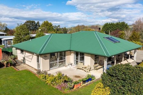 Photo of property in 37 Bernera Street, Karitane, Waikouaiti, 9471
