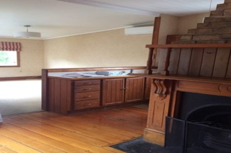 Photo of property in 2 Milton Road, Orewa, 0931