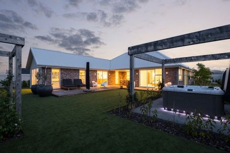 Photo of property in 24 Whitehall Drive, Springlands, Blenheim, 7201