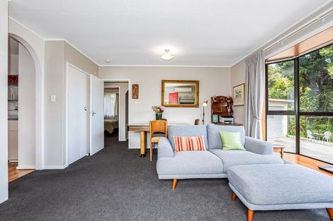 Photo of property in 226 Dowse Drive, Maungaraki, Lower Hutt, 5010
