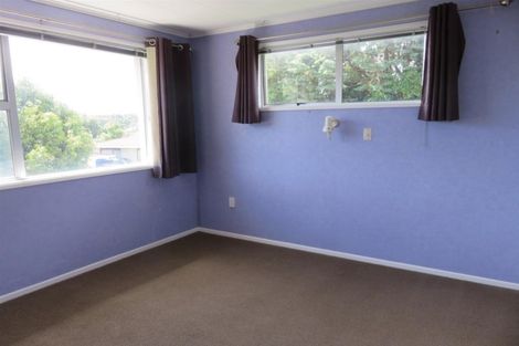 Photo of property in 87 Clawton Street, Westown, New Plymouth, 4310