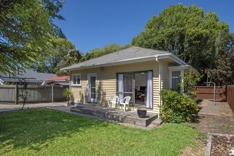 Photo of property in 53 Thackeray Place, Waltham, Christchurch, 8023