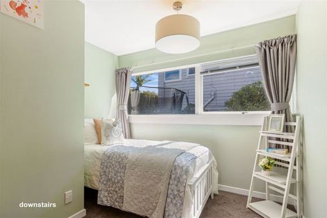 Photo of property in 94 Exmouth Road, Northcote, Auckland, 0627