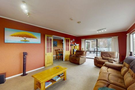 Photo of property in 8a Walmer Grove, Bell Block, New Plymouth, 4312