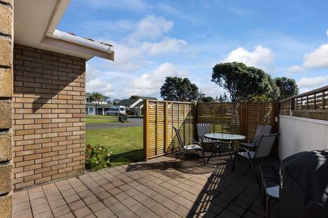 Photo of property in 12 Manly Garden, Paraparaumu Beach, Paraparaumu, 5032