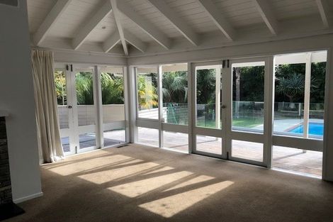 Photo of property in 36 Rewi Street, Torbay, Auckland, 0630