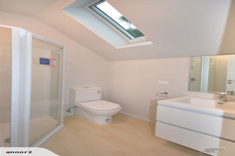 Photo of property in 840 Great King Street, North Dunedin, Dunedin, 9016