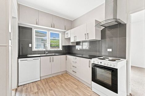 Photo of property in 8b Frank Hewitt Street, Pukekohe, 2120