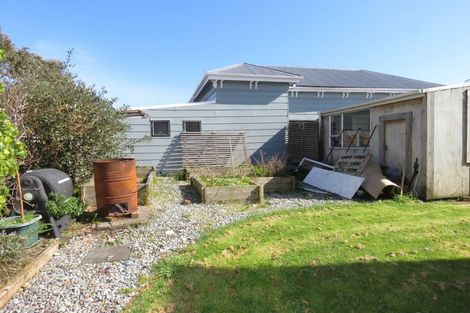 Photo of property in 34 Wakefield Street, Westport, 7825