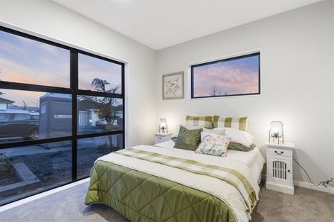 Photo of property in 9 Balthazar Road, Kumeu, 0810